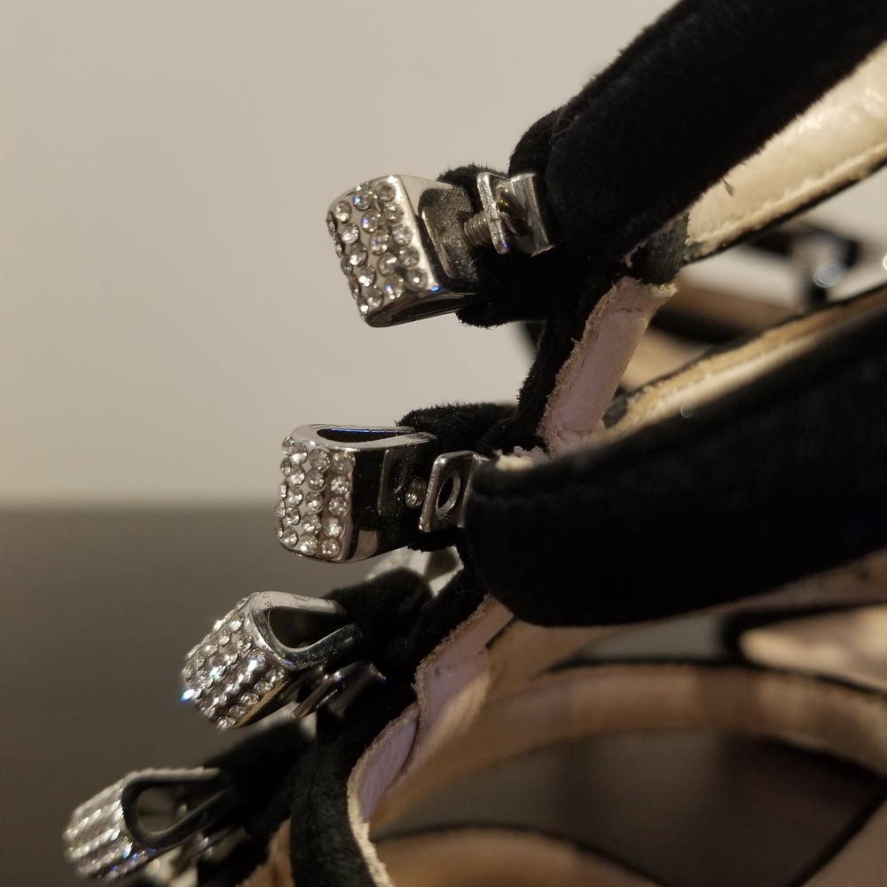 COACH LAILA SEXY SUEDE LEATHER SILVER CRYSTAL BOW HEELS CAGE HOLIDAY STILETTO - Picture 8 of 8